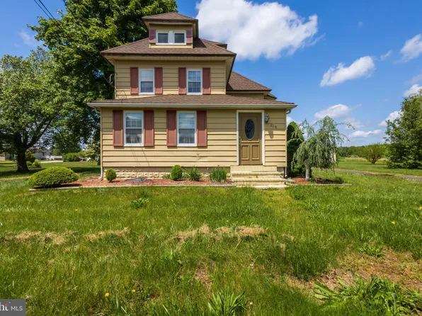 219 Pump Branch Rd, Waterford, NJ 08089