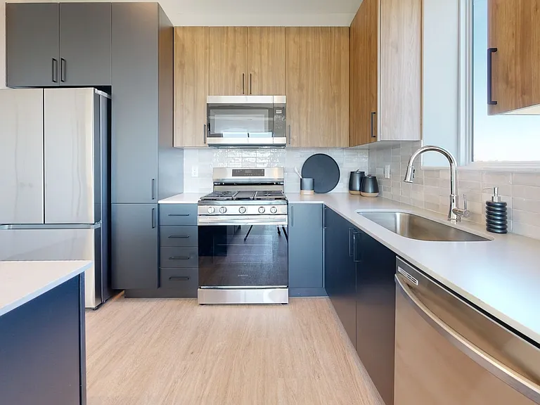 The Exchange Apartments — Photo 2