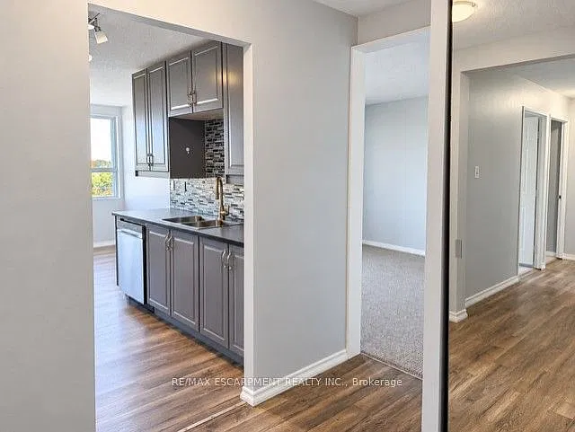 2 bed, $2,100 — Photo 2