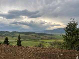 4 Bridger Dr, Freedom, WY 83120