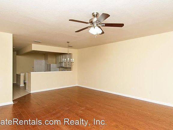2nd image of 4140 Highwood Dr