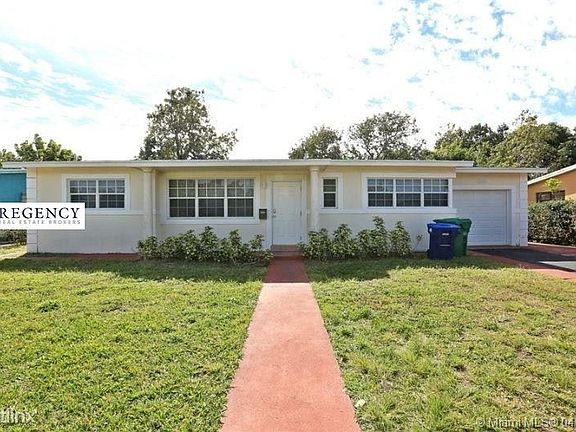 2nd image of 300 NW 193rd St