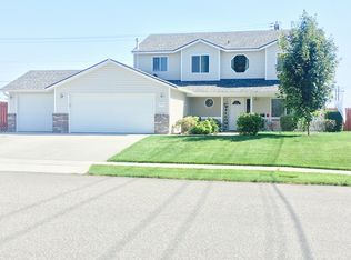 9916 Chelan Ct, Pasco, WA 99301