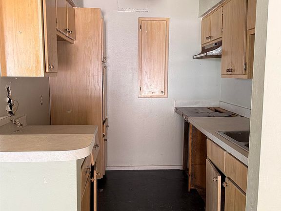 5th image of 1108 W Plato Rd