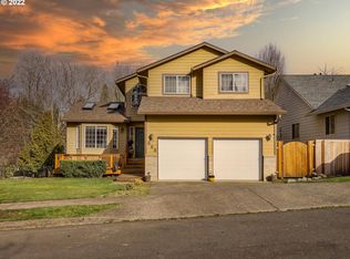 868 SE Wendy Ln, Gresham, OR 97080