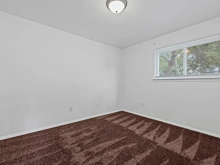 19861 Vermander Ave — Photo 16