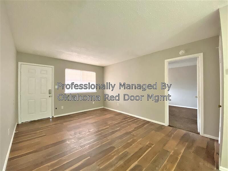 1st image of 1906 N Broadway St APT 9A