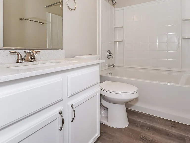 6033 Highland Gardens Dr — Photo 16
