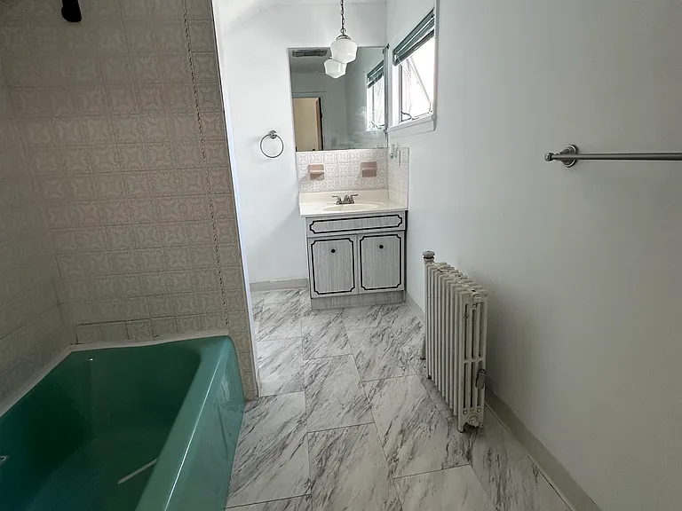 734 Minooka Ave — Photo 10