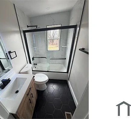 3 bed, 1120 sqft, $2,500 — Photo 4