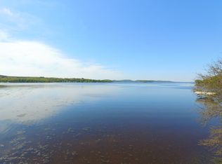 W10740 Tipperary Rd, Poynette, WI 53955