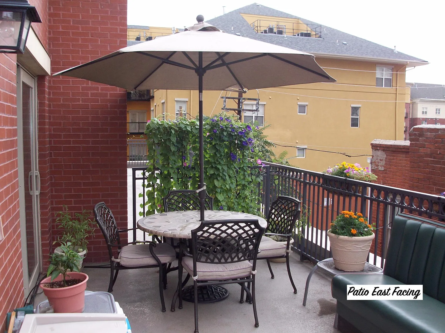 1 bed, 850 sqft, $1,895 — Photo 1
