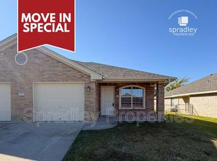 5506B Luxor Dr, Killeen, TX 76549
