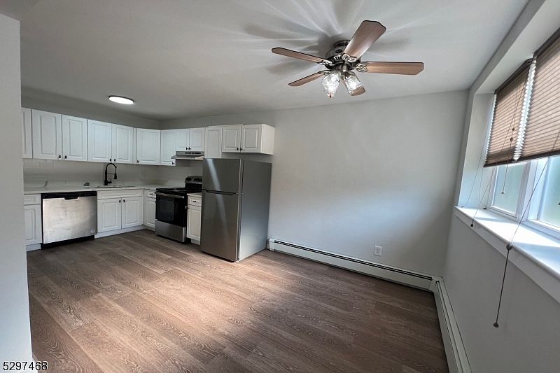 1st image of 35 S Willow St APT A2