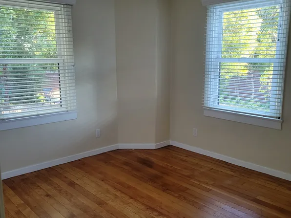 1422 Lou Dillon Ln #4, Santa Barbara, CA 93103