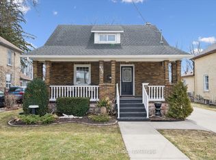 635 Lawrence St, Cambridge, ON N3H 2M8