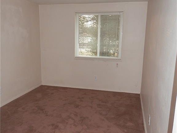 4th image of 6527 Sorby Ct