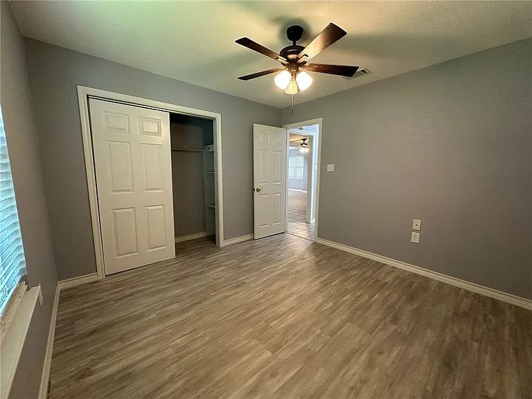 2201 Timberline Dr — Photo 20