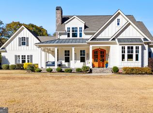 135 Woodbridge Pl, Brooks, GA 30205