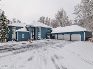 7455 Hidden Cove Pl, Kalamazoo, MI 49009