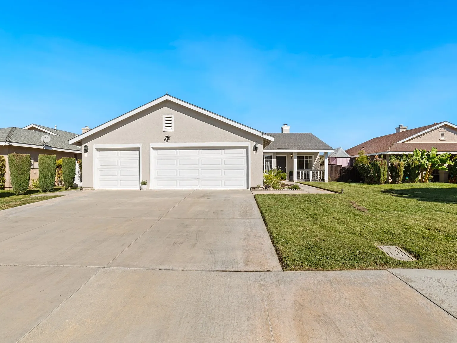 3 bed, $3,900 — Photo 3