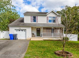 101 Bruce St, Brick, NJ 08724