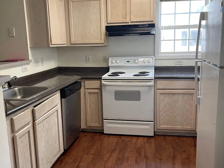 1921 Wolftech Ln #202 — Photo 5
