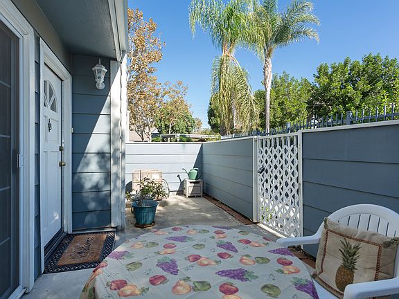 Entrance Patio