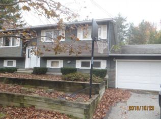 52 Barrett St, South Burlington, VT 05403