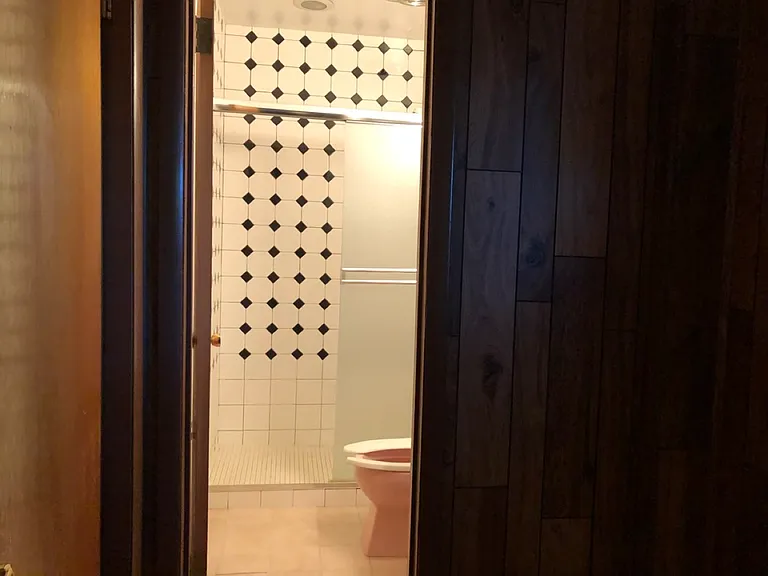 3384 Heights Dr — Photo 18
