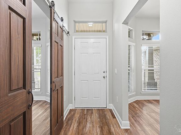 2nd image of 5661 Cane Syrup Cir