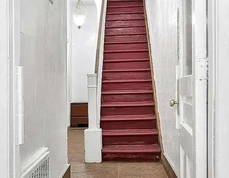 465 W 49th St #2B — Photo 7