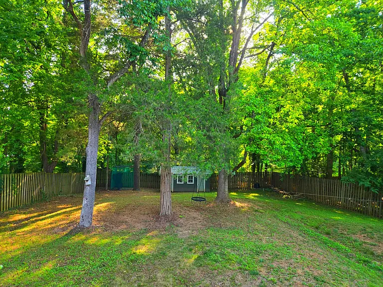 302 W Hill Ave S #302 — Photo 4