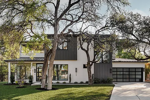 2504 Bluffview Dr Photo 1