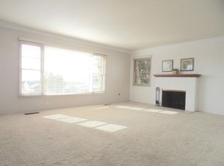 5824 Adelaide Ave, San Diego, CA 92115