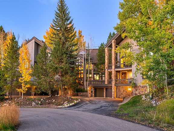 5th image of 2440 Ski Trail Lane UNIT B