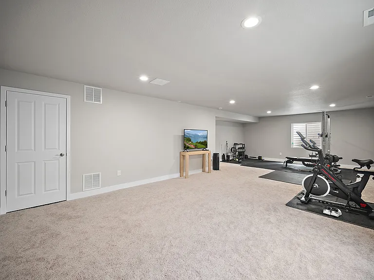 4046 Ryedale Way — Photo 44