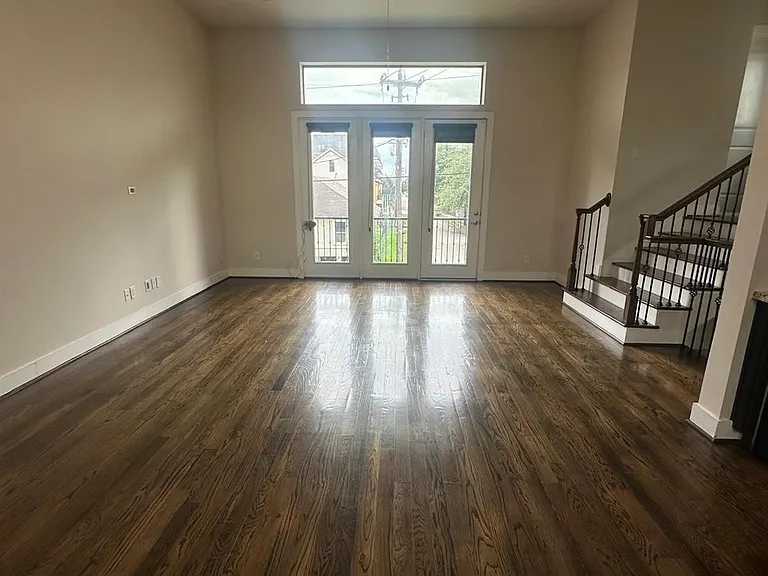 4106 Marina St — Photo 11