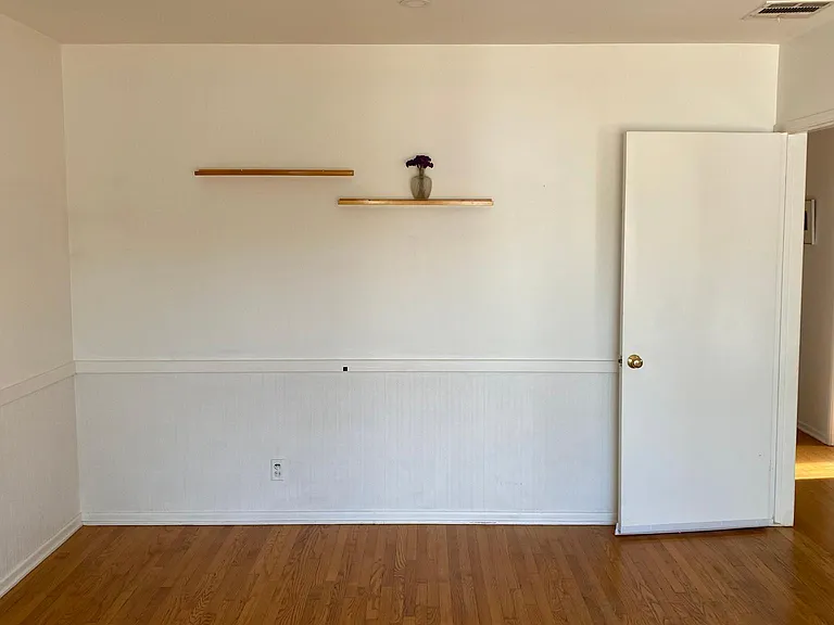 7308 W 89th St — Photo 16