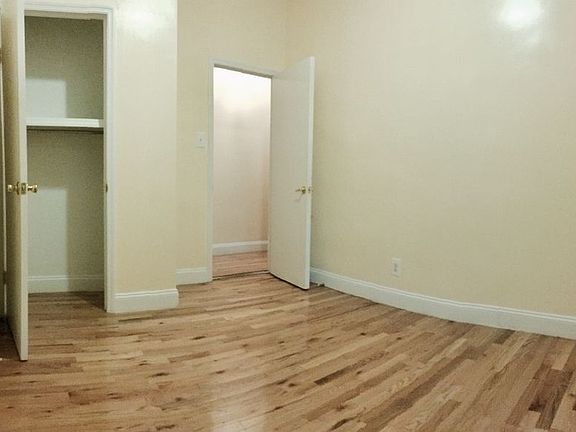 4th image of 81 W 124th St APT 2