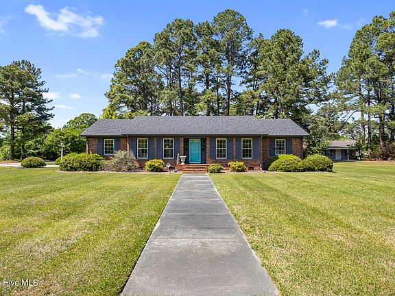 2nd image of 505 Forrest Road