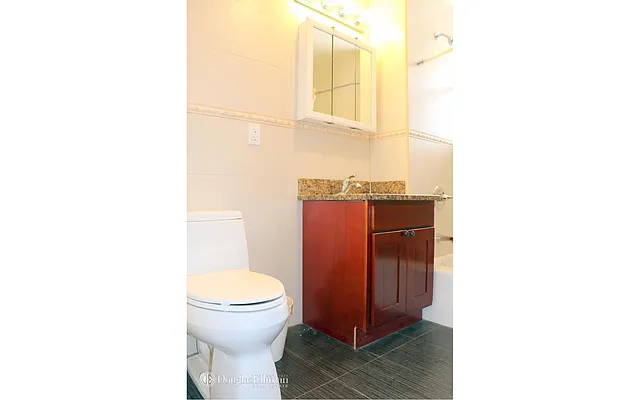 Rented by Douglas Elliman | media 21