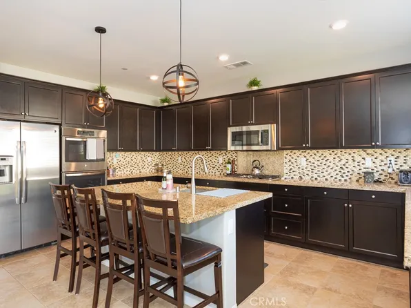 35593 Chantilly Ct, Winchester, CA 92596