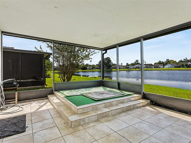 5673 Parkview Lake Dr — Photo 33