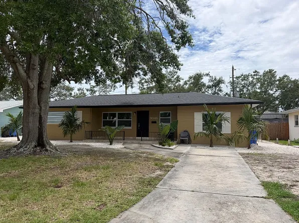 9046 3rd St N, Saint Petersburg, FL 33702
