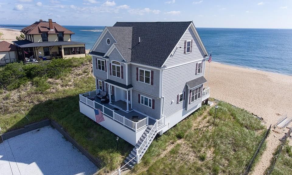 2nd image of 27 Annapolis Way