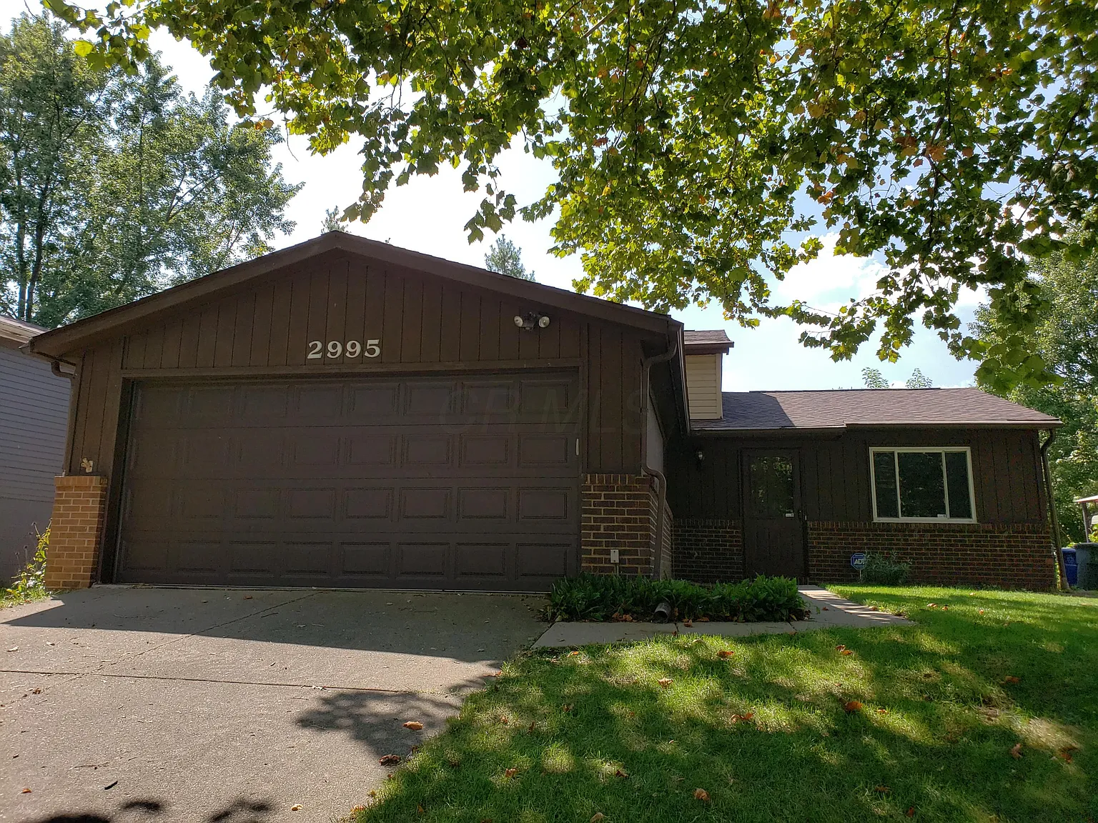 2995 Falcon Bridge Dr photo 1