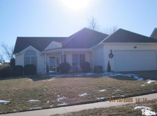 565 34th Ave N, Clinton, IA 52732