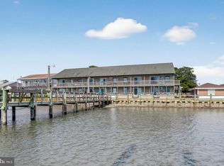 7482 Eastside Rd #22, Chincoteague Island, VA 23336