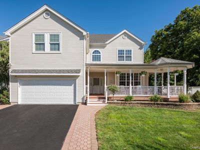 100 Coverly Place, Melville, NY, 11747